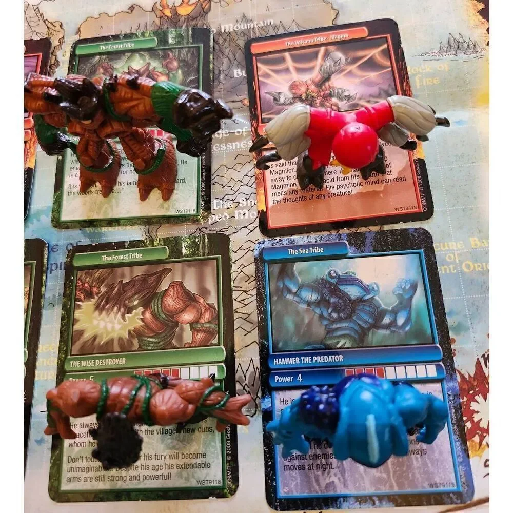 Gormiti Lot of 10 Figures With The Cards 2008 Set